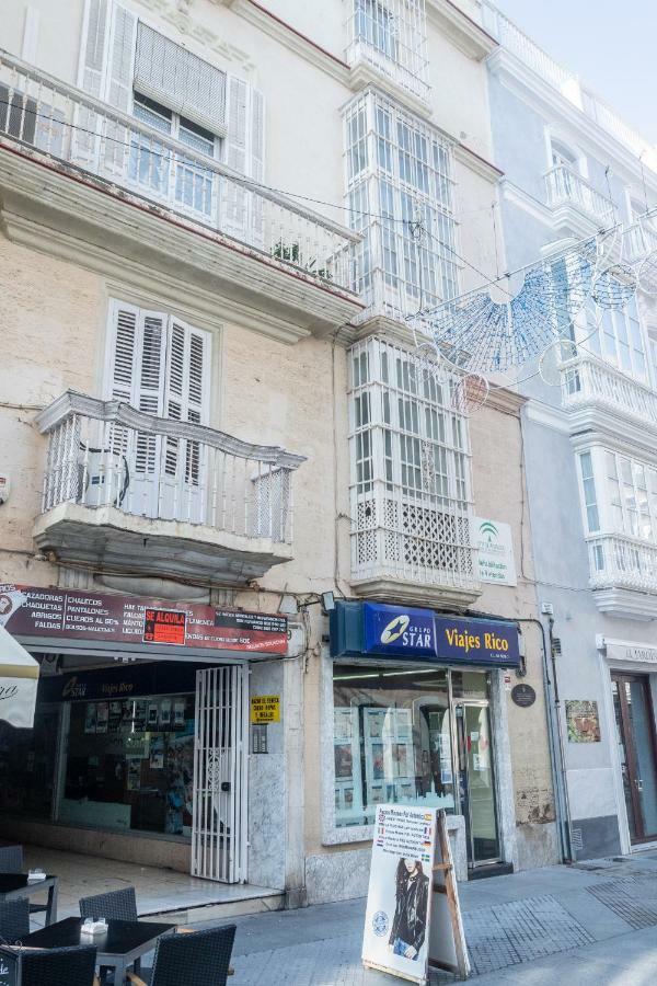 Apartamento La Galeria De San Antonio Cadiz Luaran gambar