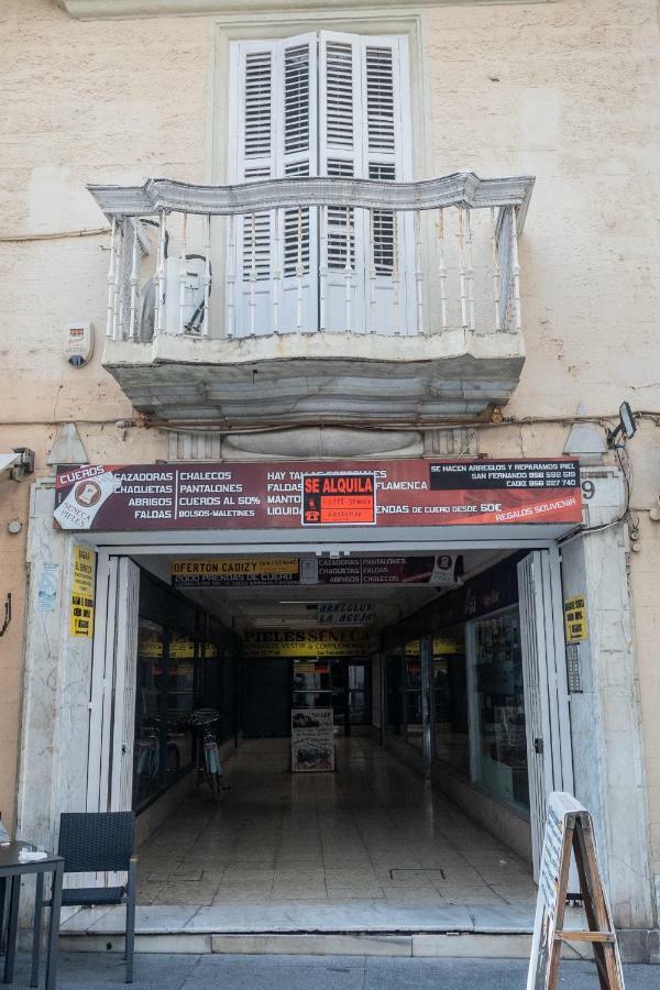 Apartamento La Galeria De San Antonio Cadiz Luaran gambar